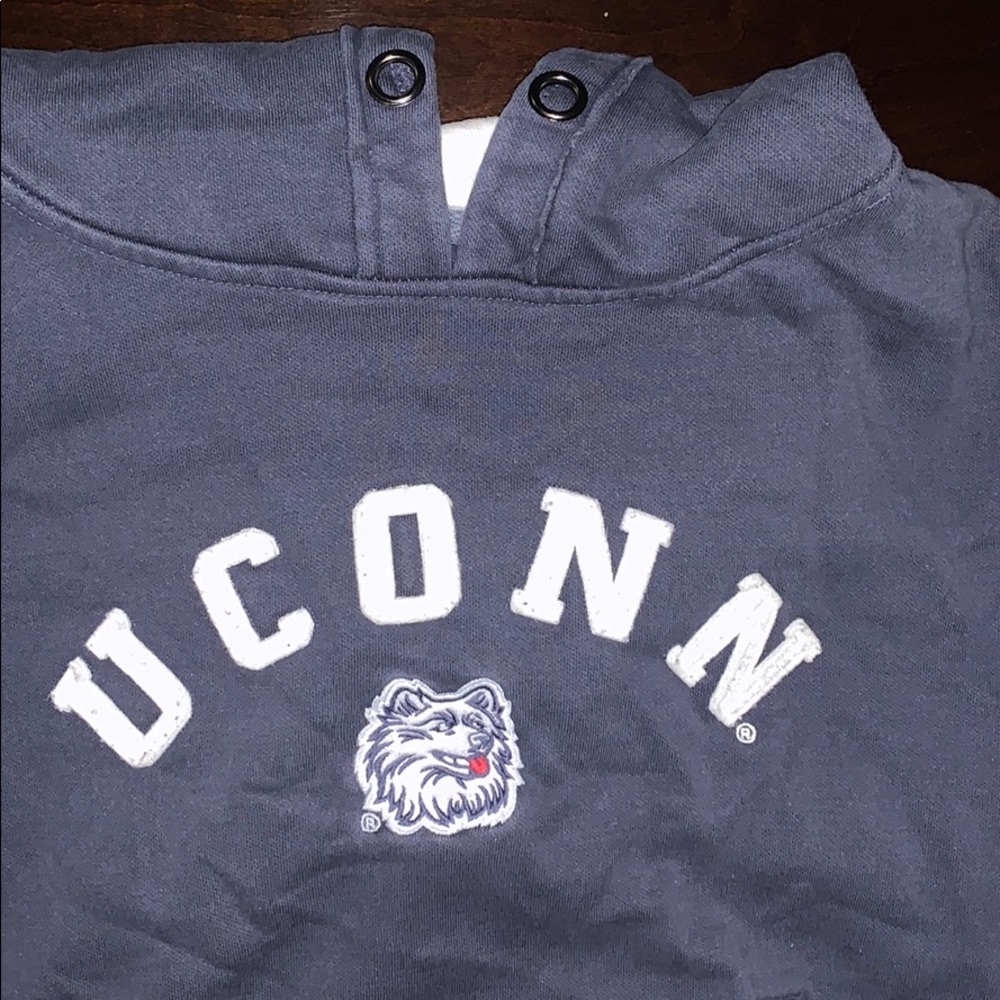Vintage UConn huskies sweatshirt⚡️⚡️